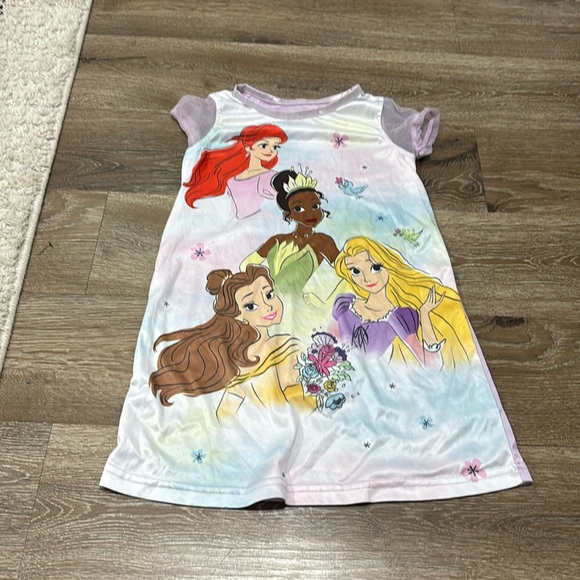 Disney Princess Nightgown - Picture 1 of 2